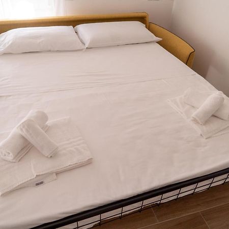 Salerno Center Suites Extérieur photo
