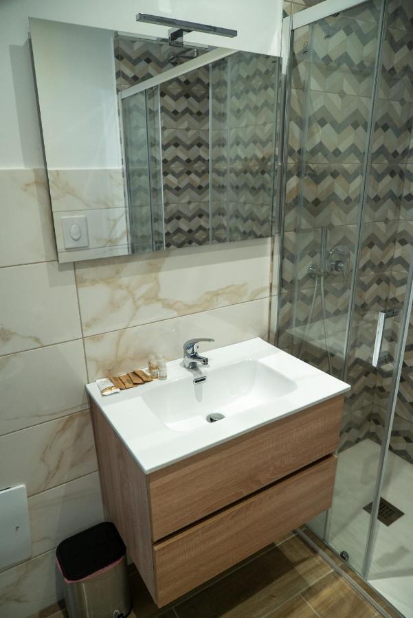 Salerno Center Suites Extérieur photo